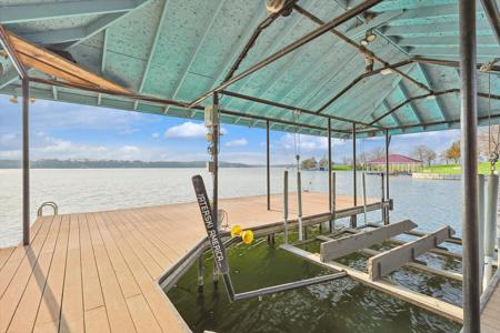 80 Bayside Circle