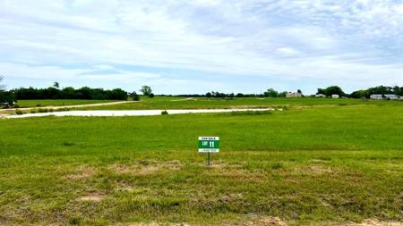 Lot 11 FM514 Road