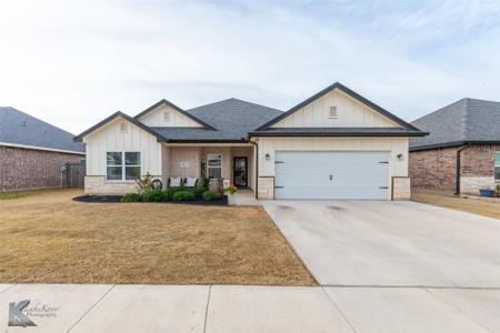 307 Sophia Lane