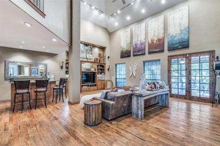 3904 Hidden Trail