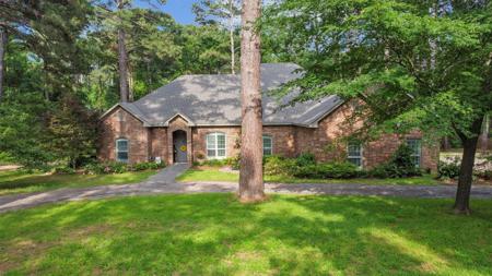 18551 Lazy Lane