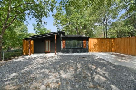 2268 Seminole Trail