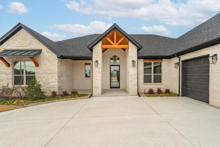 3720 Verde Hills Trail