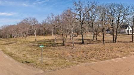 TBD Oakridge Court