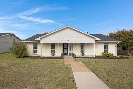 1319 Brazos Boulevard