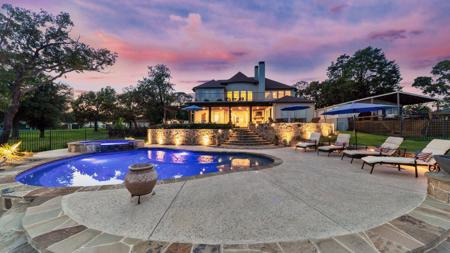 213 Esquire Estates