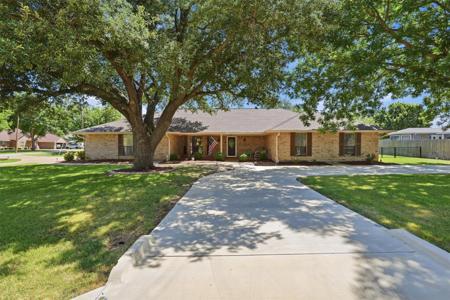 5711 Cortez Drive