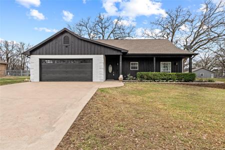 411 Bay Court