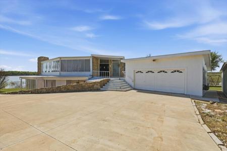 732 Blue Fathom Drive