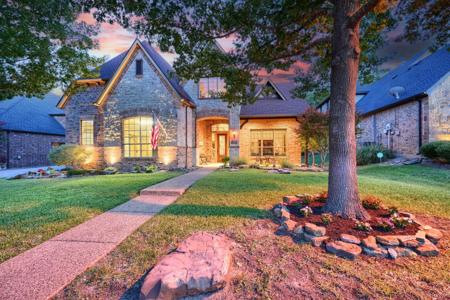 768 Windsong Lane