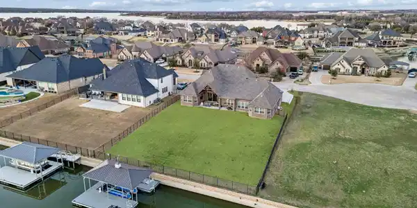 5925 Thurmond Sail Court