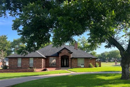 9219 Hanging Moss Drive