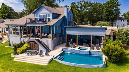 506 Sampan Drive