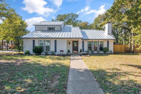 2311 Hummingbird Trail