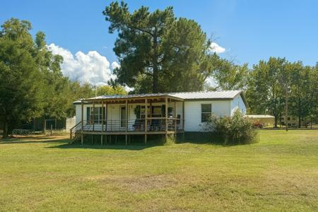 3557 County Road 3713
