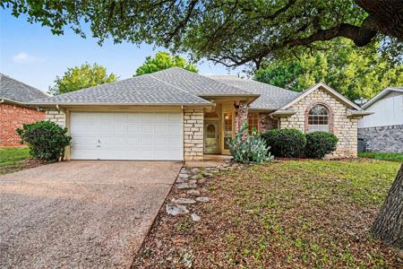1504 Clover Lane