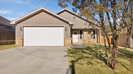 2300 Angelina Street