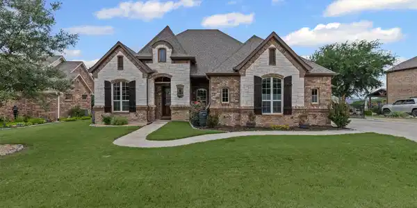 12341 Indian Creek Drive