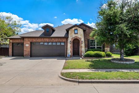9257 Water Oak Drive