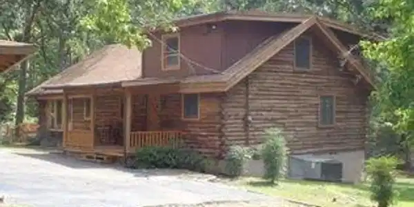 220 Dale Lane
