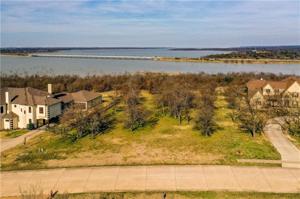 1027 Mallard Pointe Drive