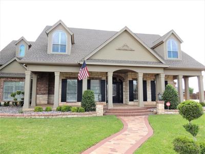 5253 Willow Wood Drive