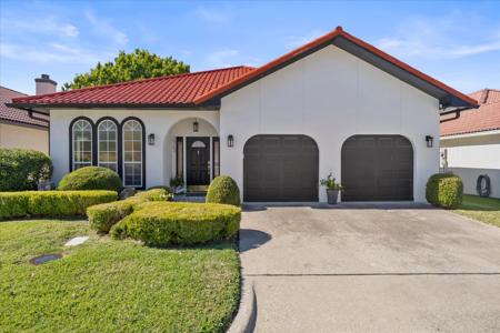 2923 Saratoga Drive