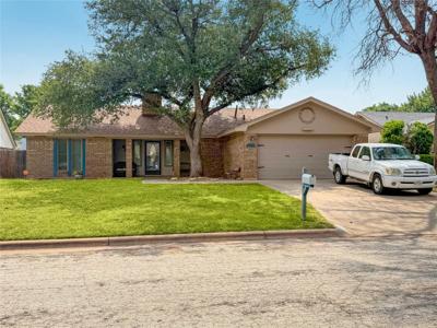 5241 Meadowick Lane