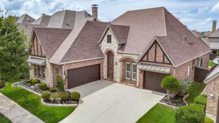 2608 Bel Air Lane