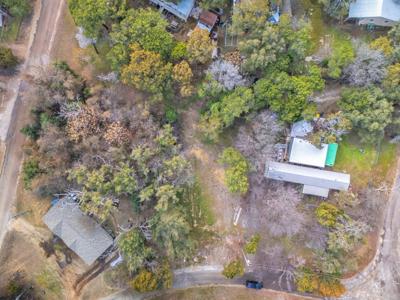 3820 Horseshoe Trail