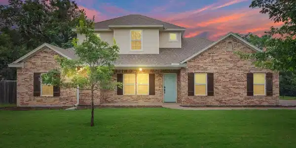 4007 Green Point Drive