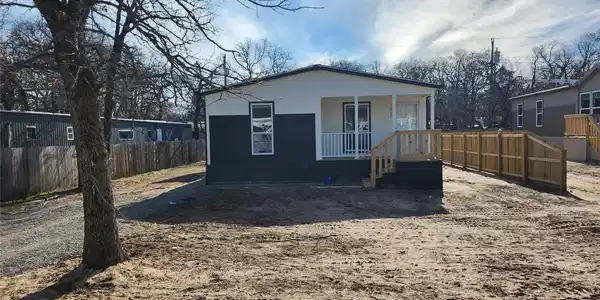 1612 Quail Run