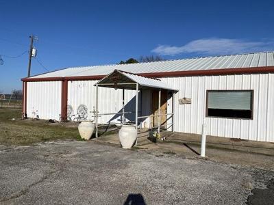 4856 N Fm 17