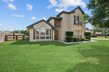 105 Dogwood Trail