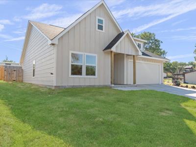 1101 Apache Ridge Road