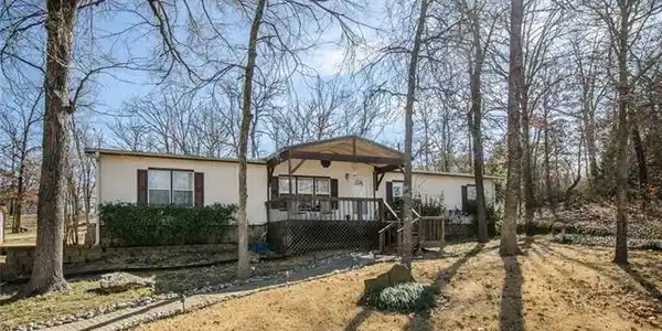 210 Castlewood Drive Lot 5
