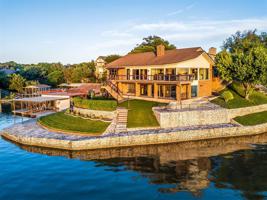 5624 Thunderbird Court
