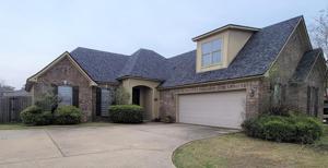 3903 Le Brooke Lane