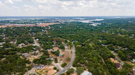 908 Thicket Trail