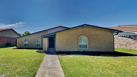4708 Roberts Drive