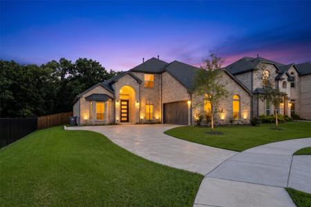 633 willowmore Drive