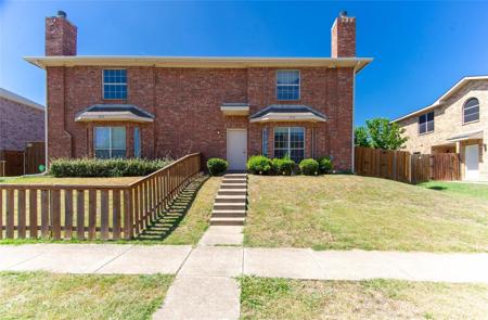 1953 Timber Oaks Drive
