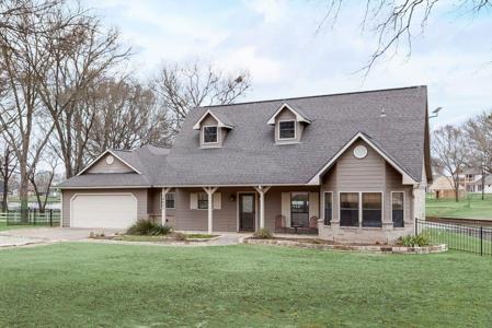 14423 Azure Lane