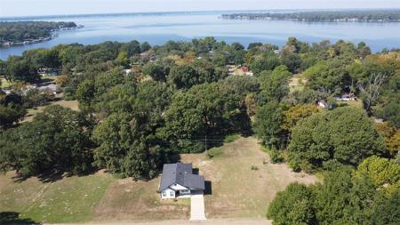 128 Crestwood Drive