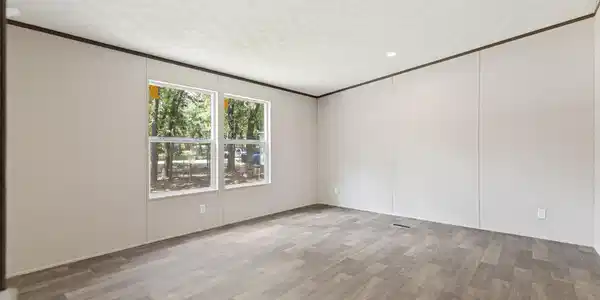 Image 4 Image 4