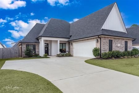 713 Julesburg