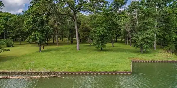 Lot 7 Lot 7 Lincoln Drive