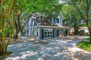 61 Thompson Road