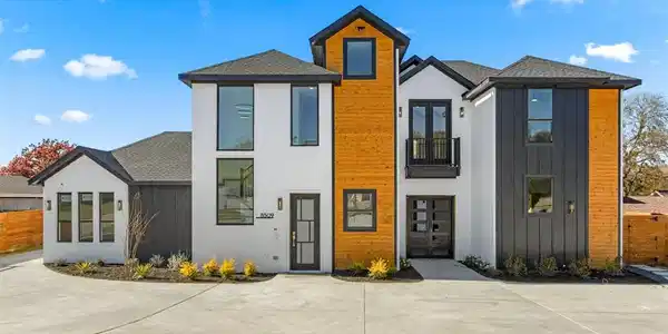 8509 Treetop Court