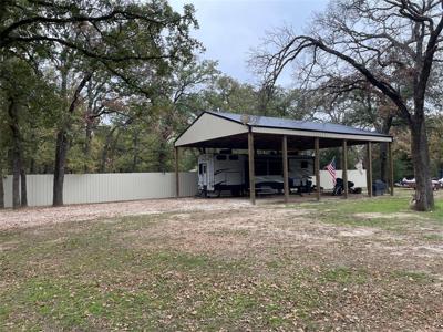 9493 Private Road 3826